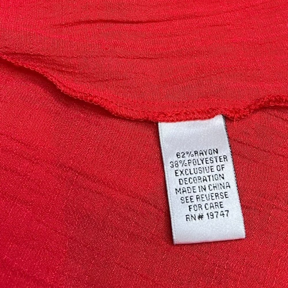 Counterparts Women Red Handkerchief Blouse Top 3/4 Sleeve Knit Lace Details Sz M - Picture 15 of 16